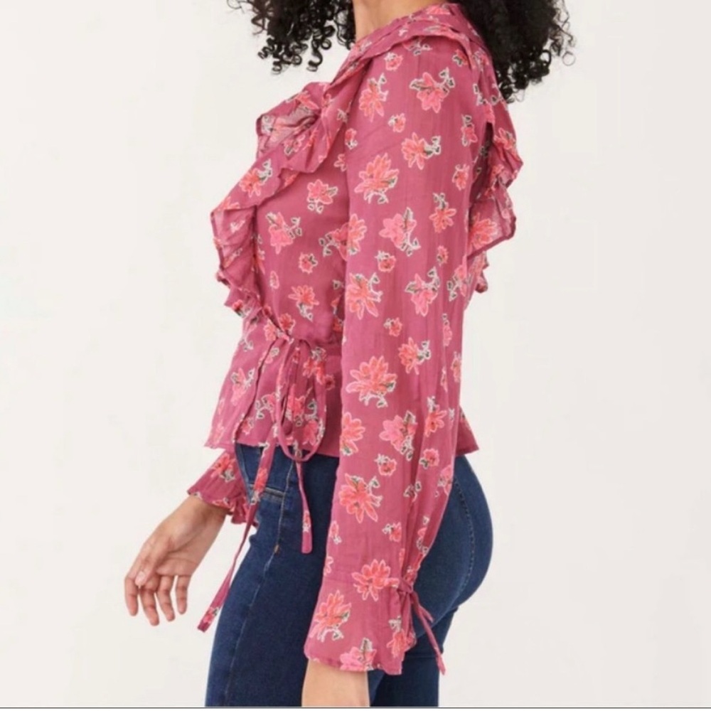 Free People Amanda Floral Print Ruffle Wrap V- Neck Top Size Medium